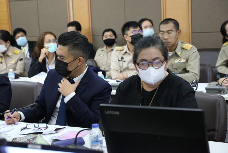 รมว.พม.ประชุมคณะอน