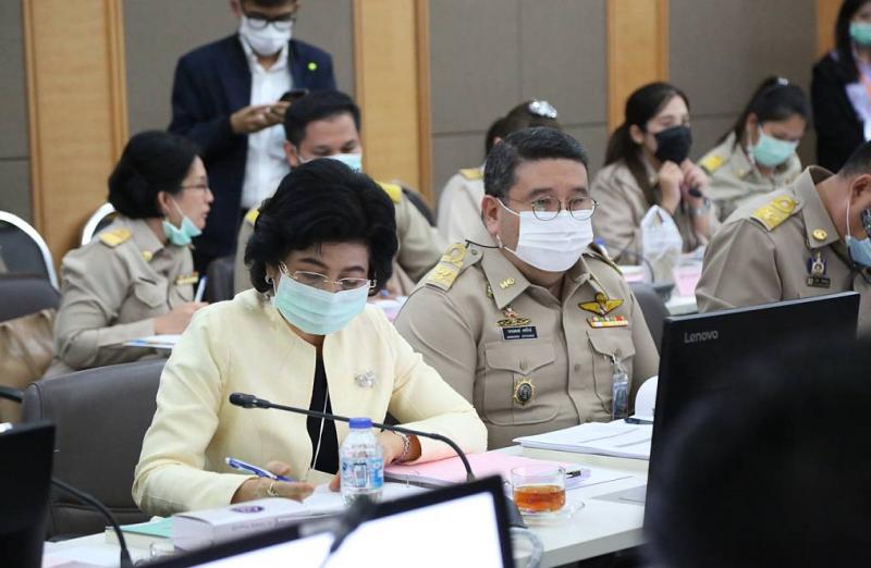 รมว.พม.ประชุมคณะกร