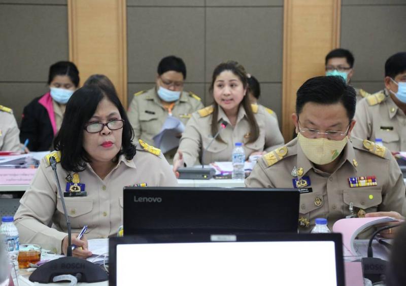 รมว.พม.ประชุมคณะกร