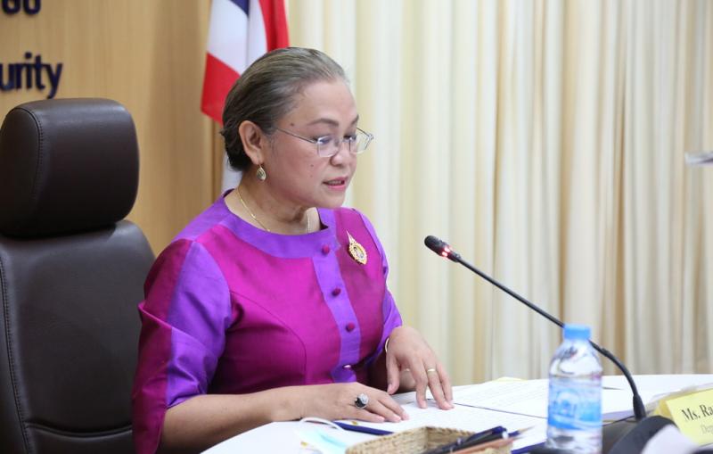 รองปลัดพม.ประธานเ�