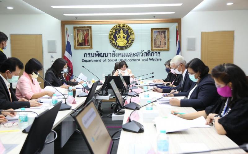 ปลัดพม.ประธานการป�