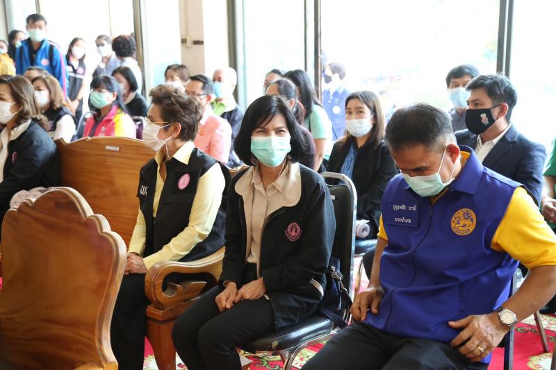 รมว.พม.ลงพื้นที่จั