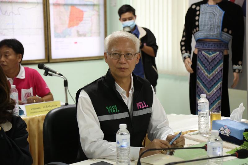 ปลัด พม. พร้อมคณะผ�