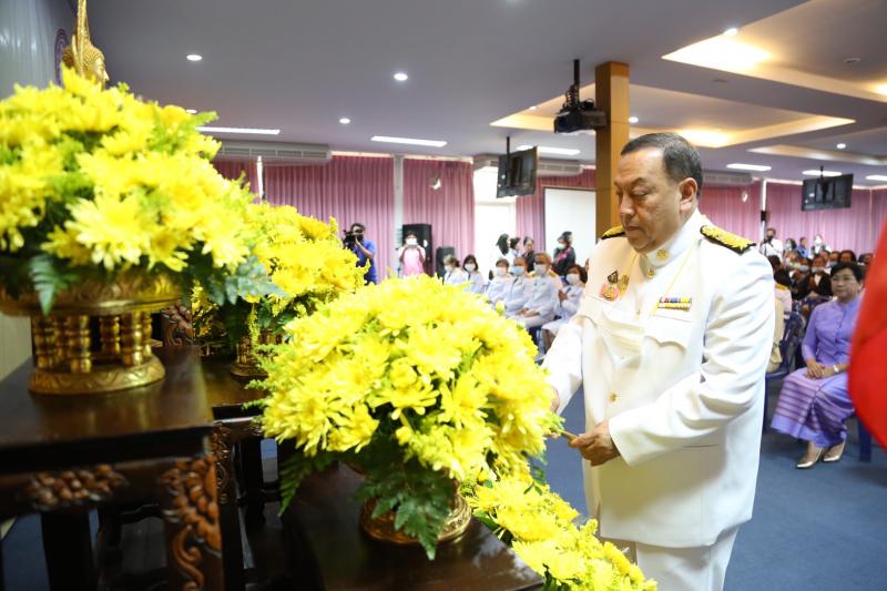 รมว.พม. เป็นประธาน�