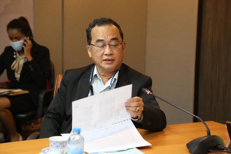 รองปลัด พม. เป็นปร�