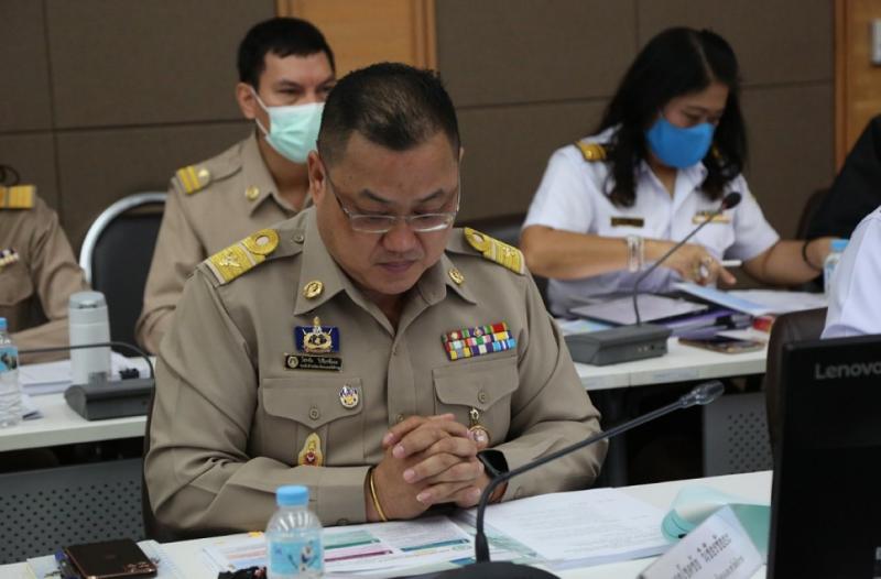 ปลัด พม. เป็นประธา�