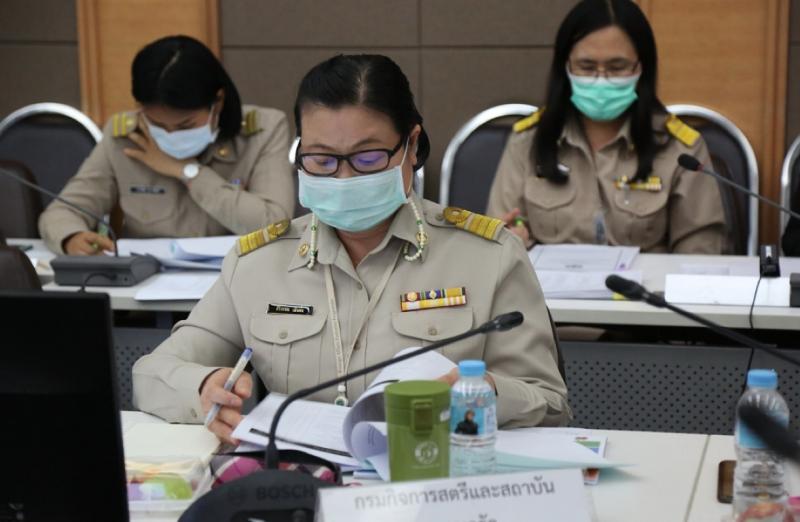 ปลัด พม. เป็นประธา�