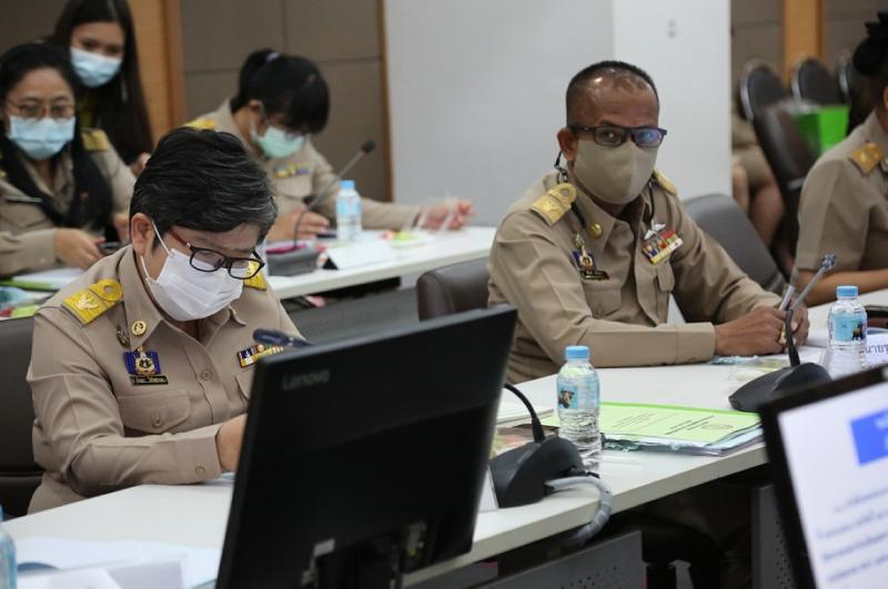 ปลัด พม. เป็นประธา�