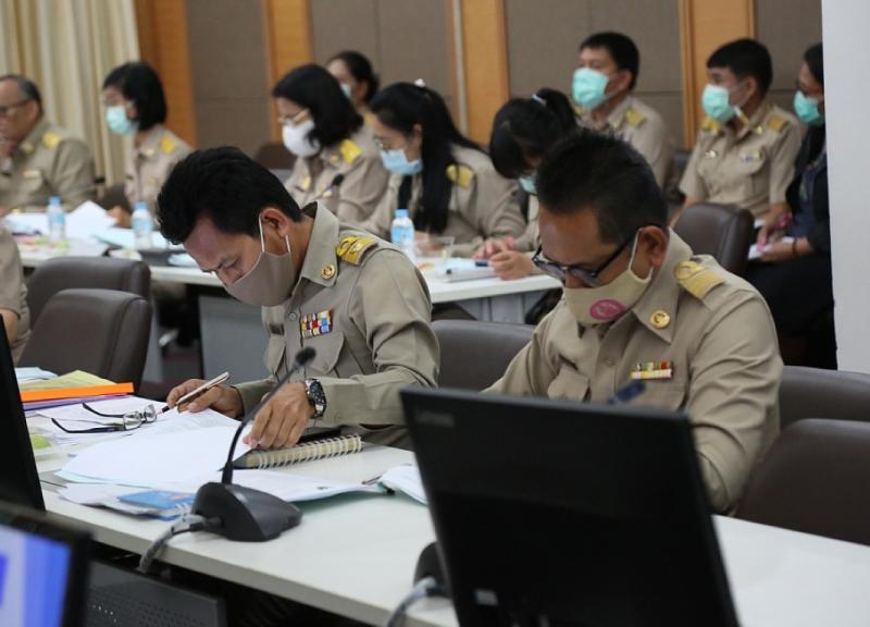 ปลัด พม. เป็นประธา�