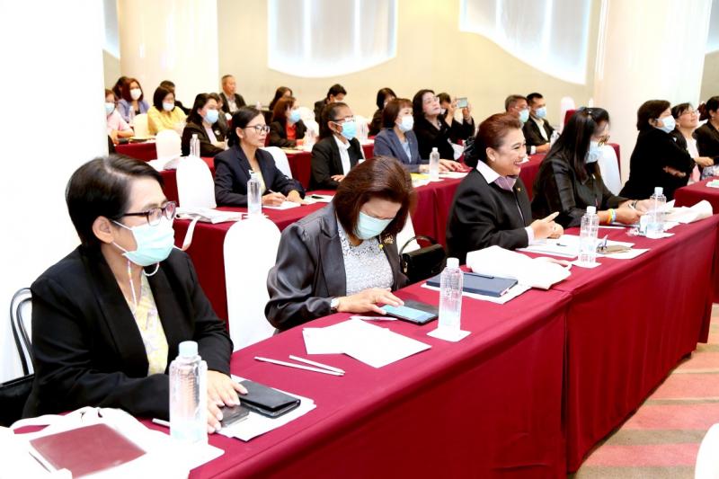 รองปลัด พม. ร่วมเป�