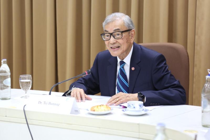 ผช.ปลัด พม. ประชุมค�