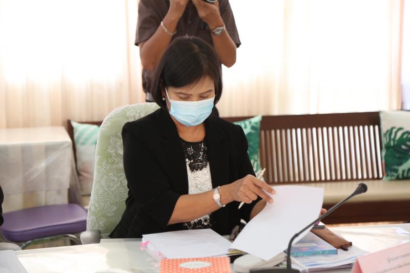 ปลัด พม. เป็นประธา�