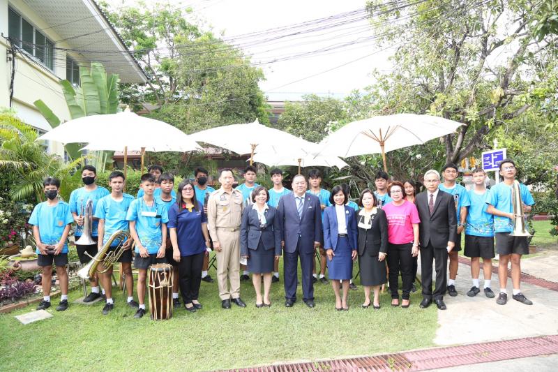 รมว.พม. เป็นประธาน�