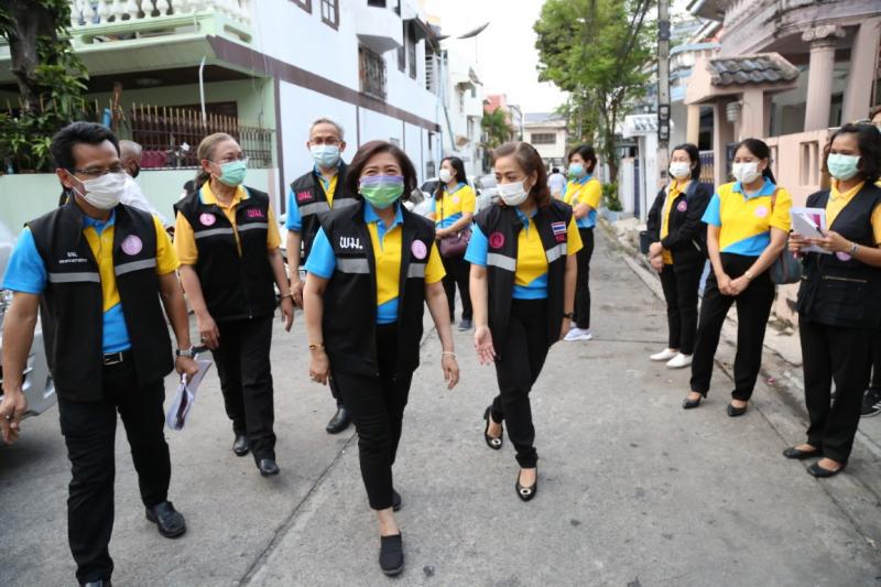 ปลัด พม. พร้อมคณะผ�