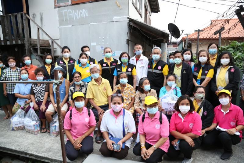 ปลัด พม. พร้อมคณะผ�
