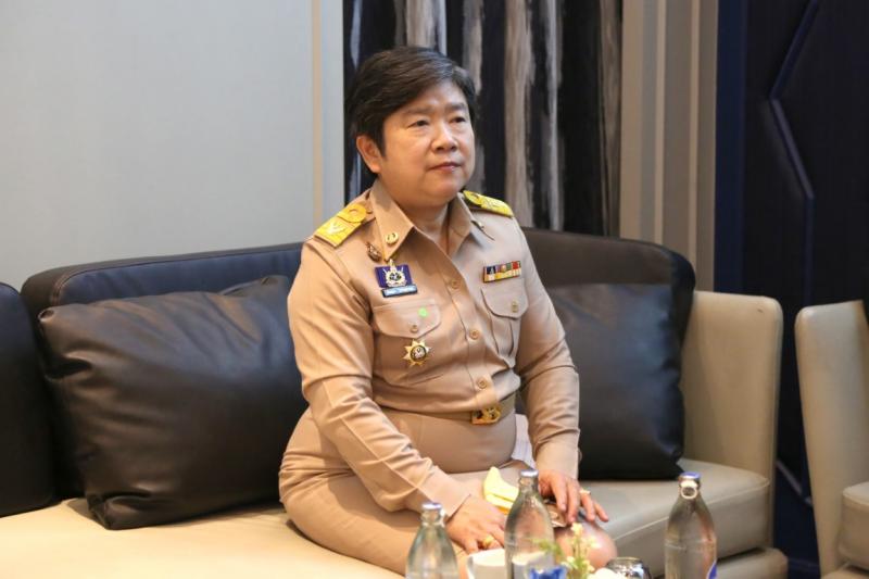 รองปลัด พม. ประธาน�