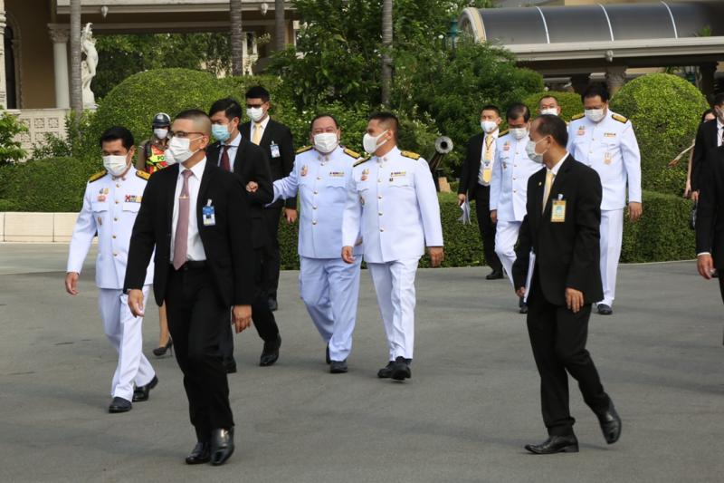 รมว.พม. ร่วมถ่ายภา�