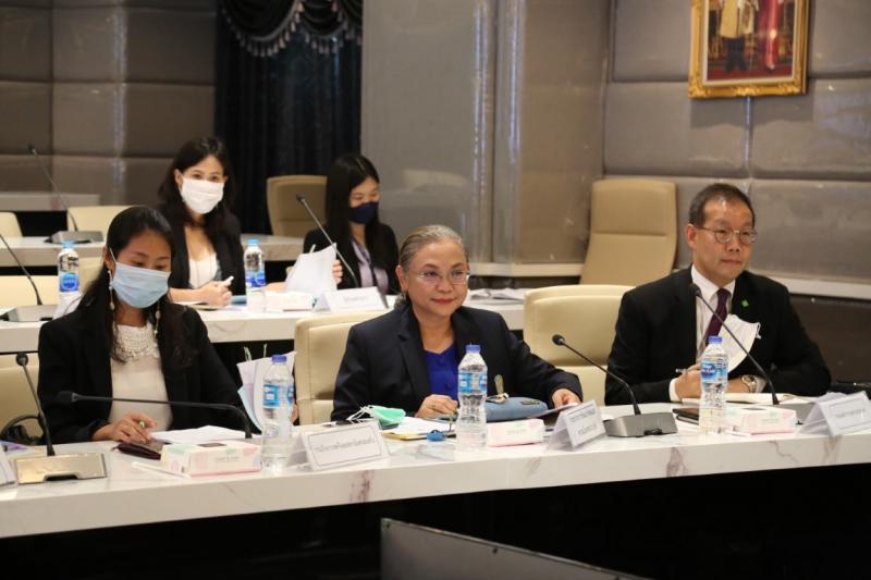 รองปลัด พม. เข้าร่�