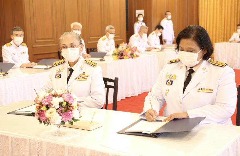 ปลัด พม. นำคณะผู้บ�