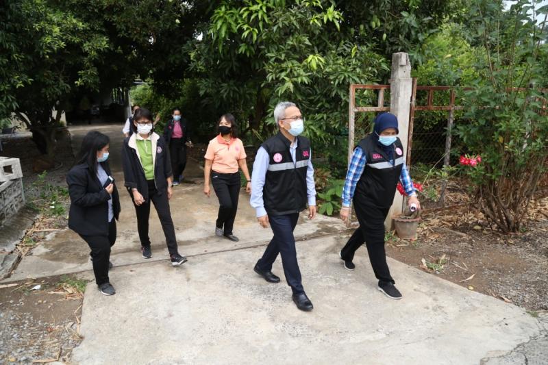 รองปลัด พม. พร้อมห�