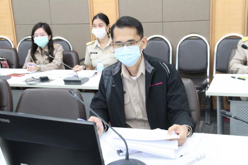 รองปลัด พม. เป็นปร�