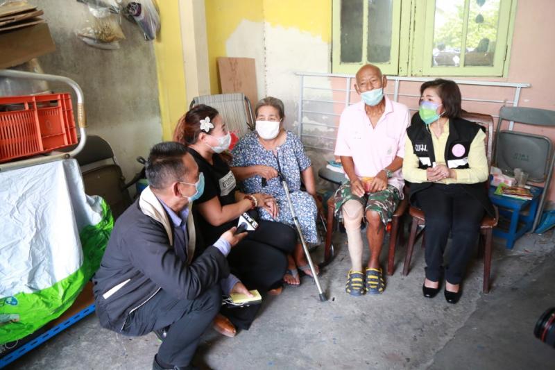 ปลัด พม. และ ผู้บริ�