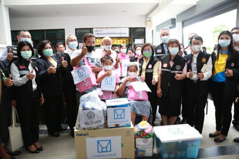 ปลัด พม. และ ผู้บริ�