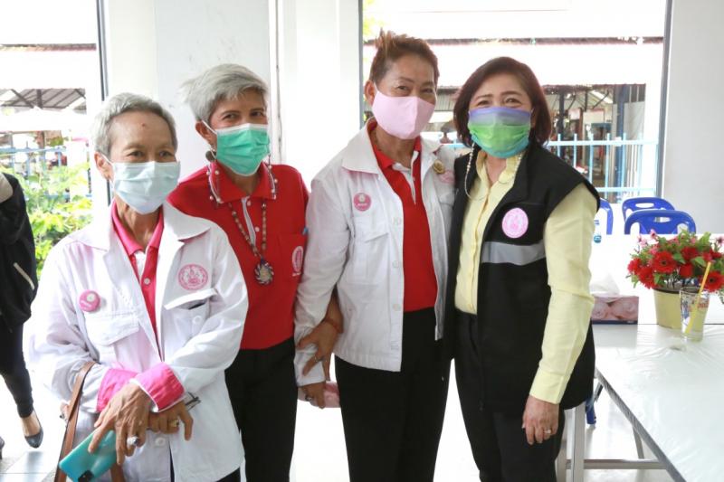 ปลัด พม. และ ผู้บริ�