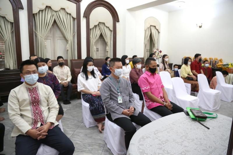 ปลัด พม. ร่วมถวายภ�