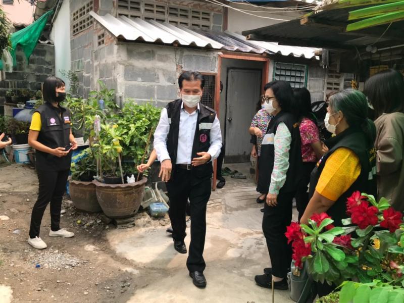 ผต.พม. ลงพื้นที่เย�