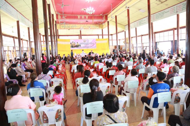 รมว.พม. พร้อมคณะผู�