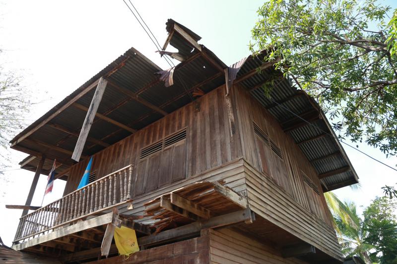 รมว.พม. พร้อมคณะผู�
