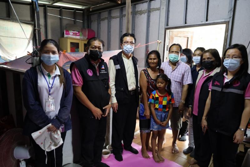 ผต.พม. ลงพื้นที่เย�