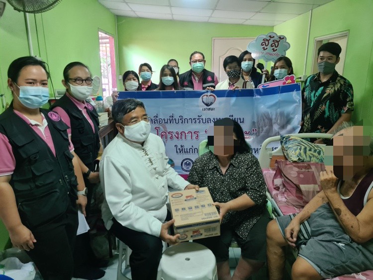 ผต.พม. ลงพื้นที่จั�