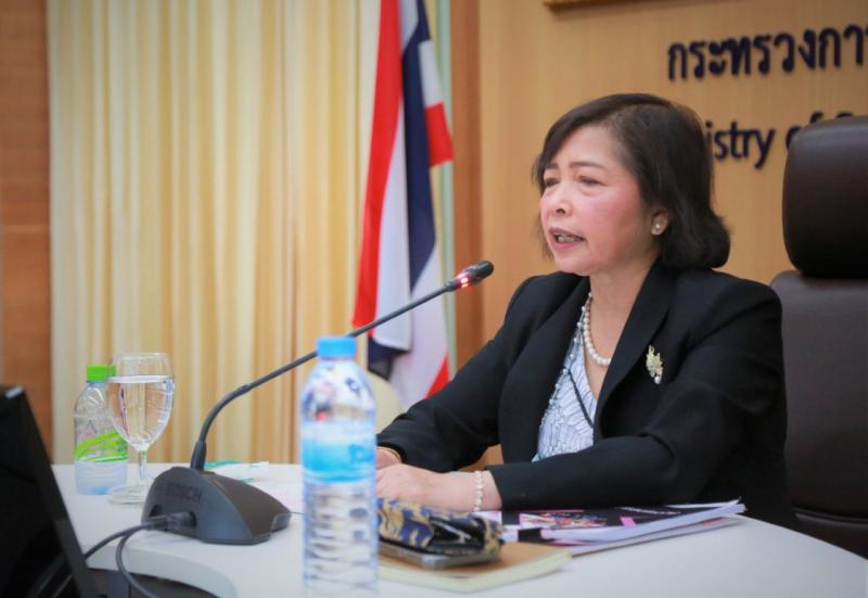 ปลัด พม. เป็นประธา�