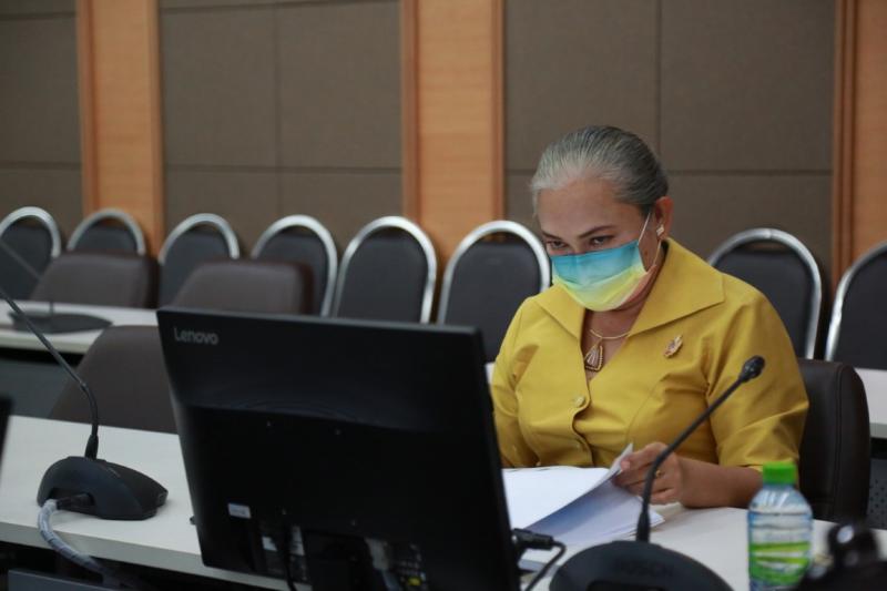 ปลัด พม. เป็นประธา�