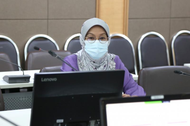 ปลัด พม. เป็นประธา�