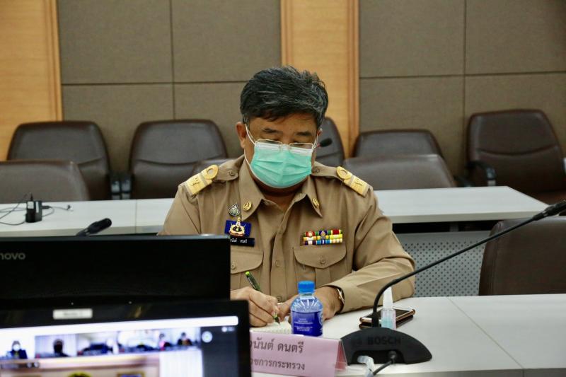 ปลัด พม. เป็นประธา�