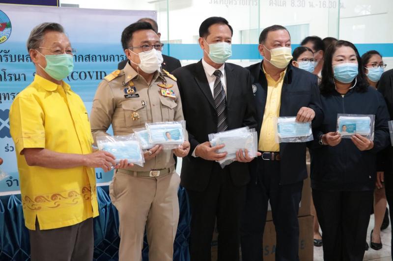 รมว.พม. และนายชวน ห�