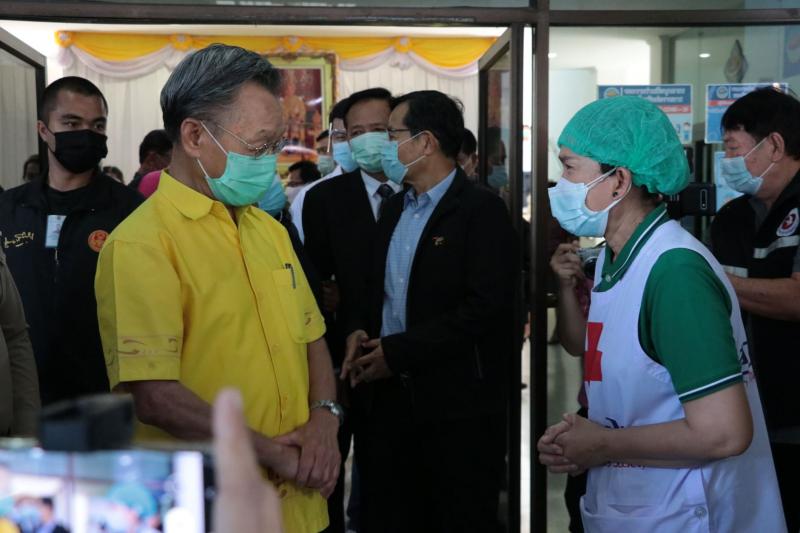 รมว.พม. และนายชวน ห�