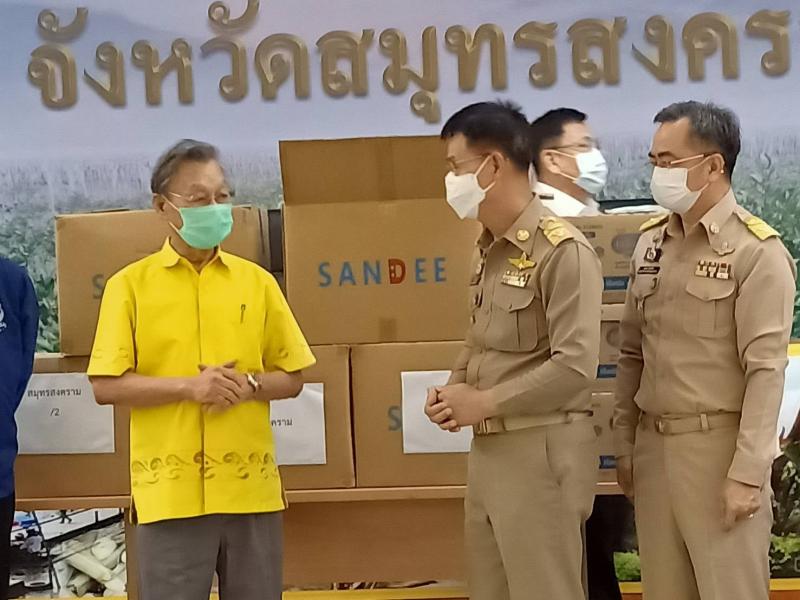 รมว.พม. และนายชวน ห�