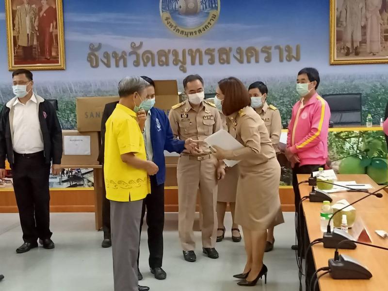รมว.พม. และนายชวน ห�