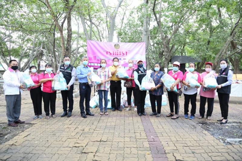 รองปลัด พม. ลงพื้น�