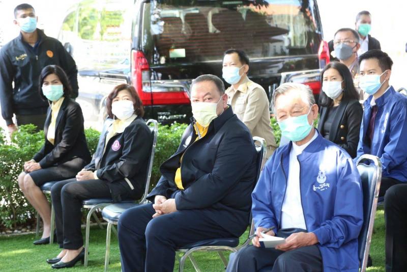 ประธานรัฐสภา และร�