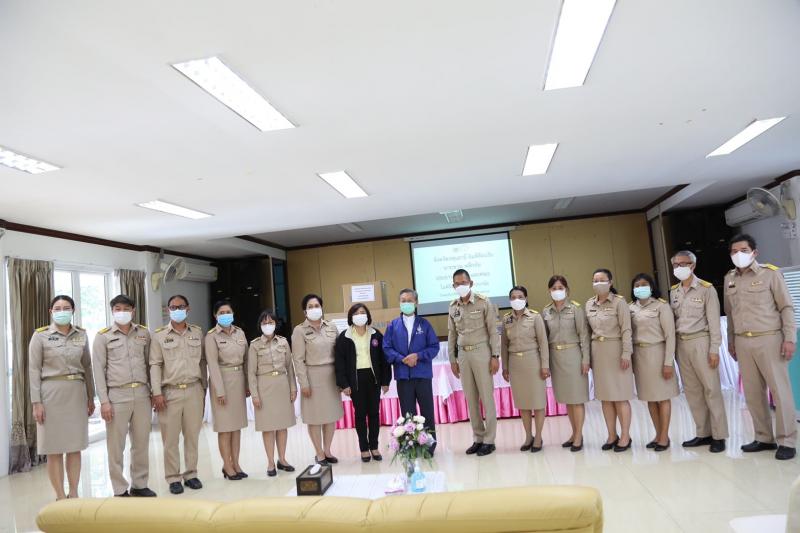 ปลัด พม. ร่วมลงพื้�