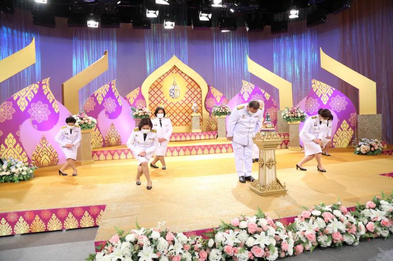 รมว.พม. นำคณะผู้บร�