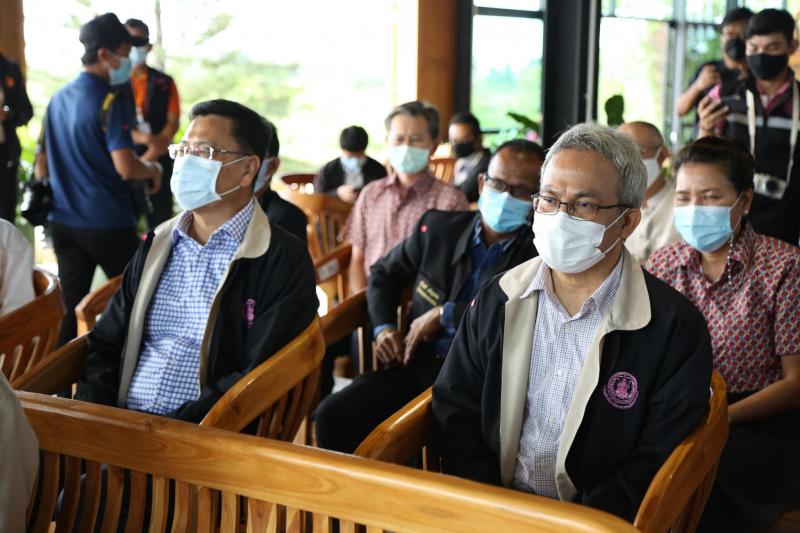 รองปลัด พม. ร่วมกั�