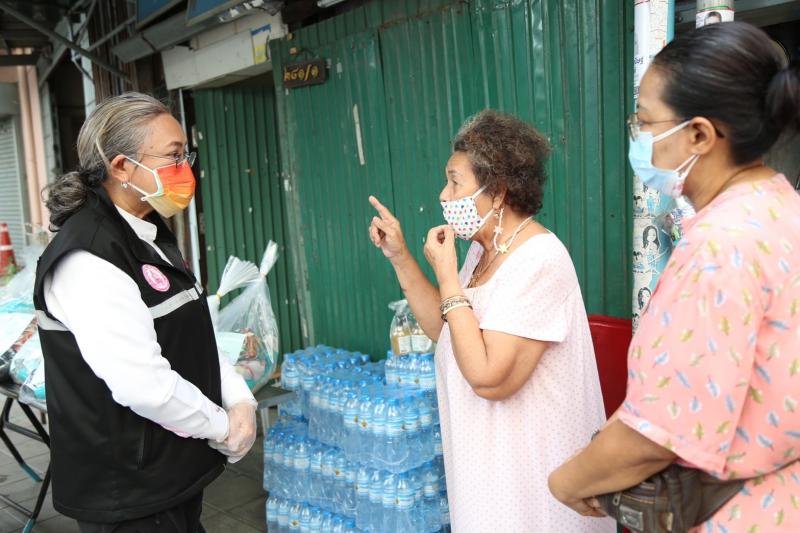 รองปลัด พม. ลงพื้น�