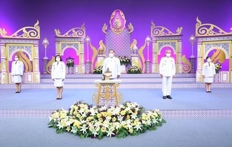 รมว.พม. นำคณะผู้บร�