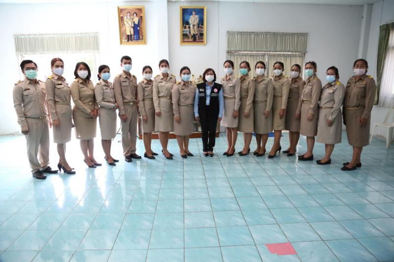 ปลัด พม. ร่วมกับปร�